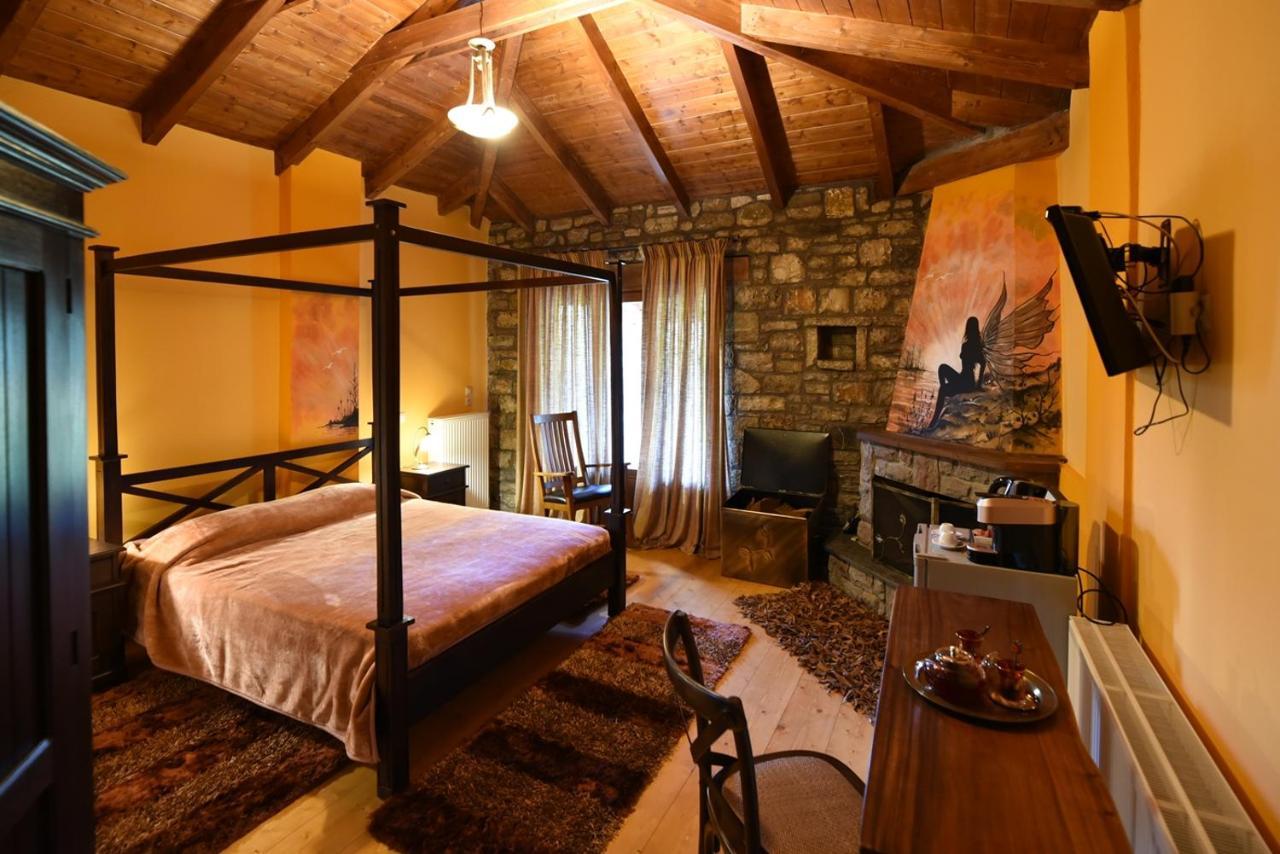 Ta Petrina Aparthotel Ано Хора Екстериор снимка